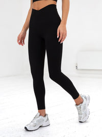Ultimate Crossover Leggings - Black