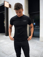Universal T-Shirt - Black
