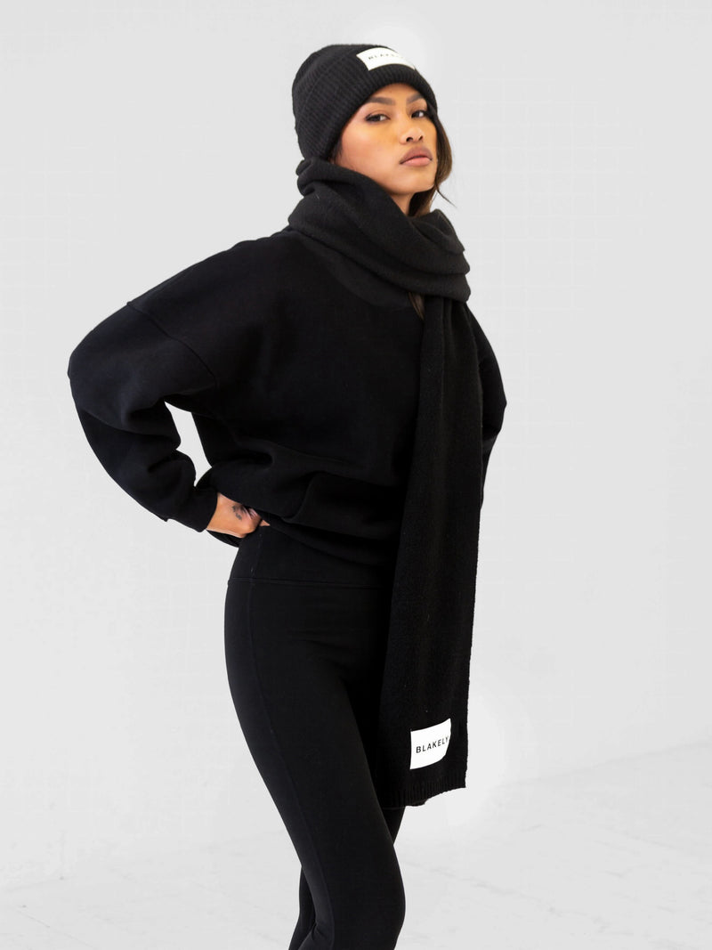 Label Knitted Scarf - Black