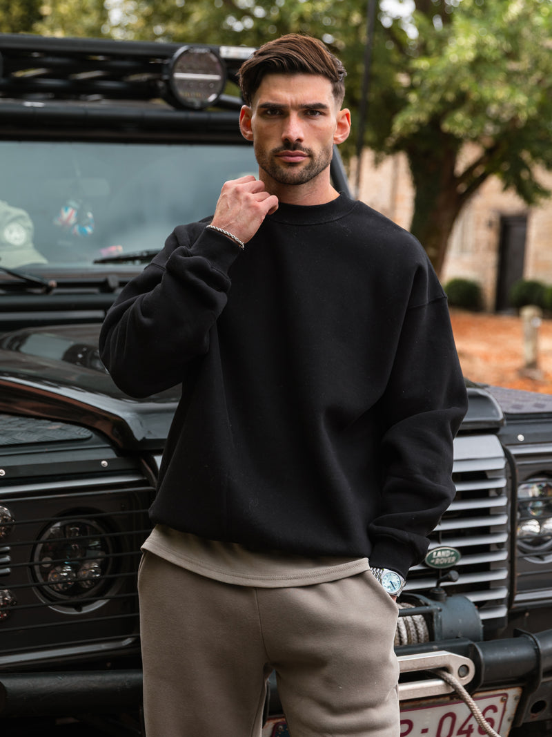 Blakely Basic Relaxed Sweater - Black