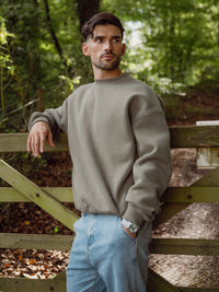 Blakely Basic Relaxed Sweater - Safari Green