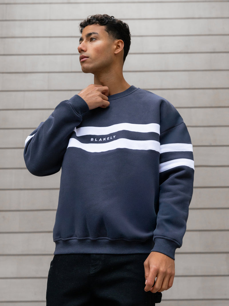 Noah Relaxed Sweater - True Navy