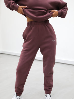 Universal Women's Relaxed Sweatpants - Burgundy