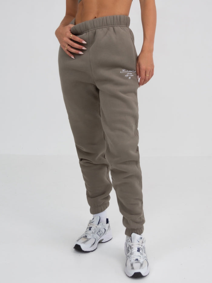 Soho Script Sweatpants - Safari Green