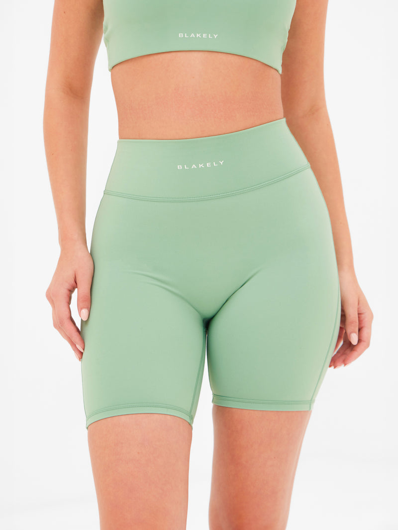 Ultimate Active Shorts - Pale Green