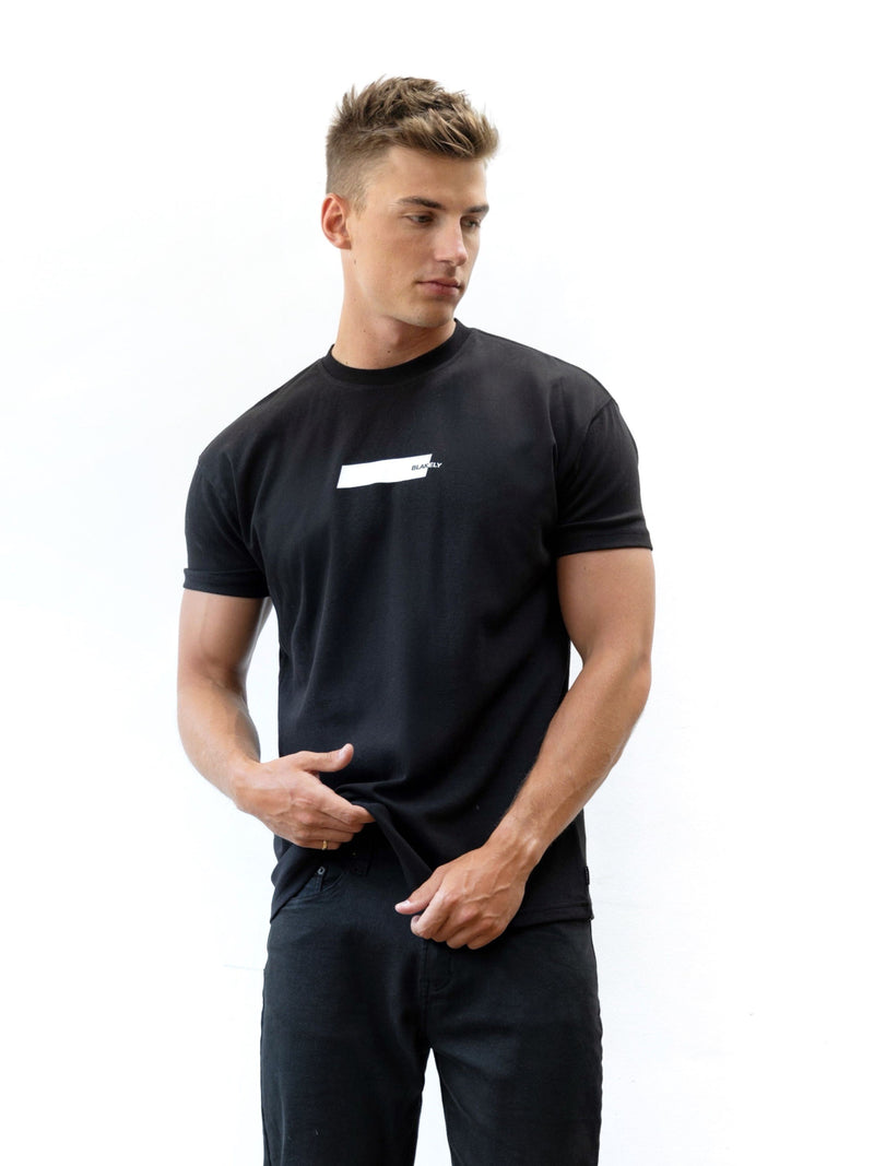 Kobe Italic Relaxed T-Shirt - Black