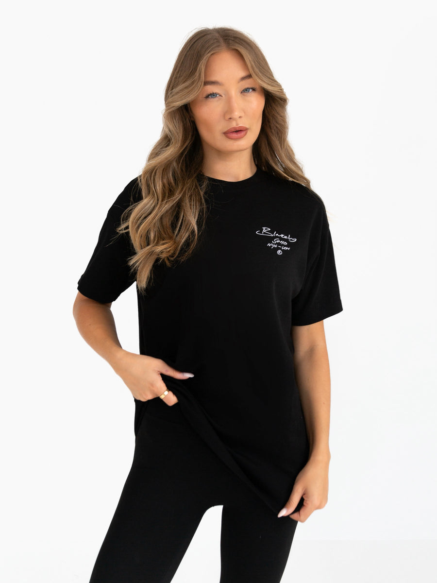 Soho Oversized Script T-Shirt - Black