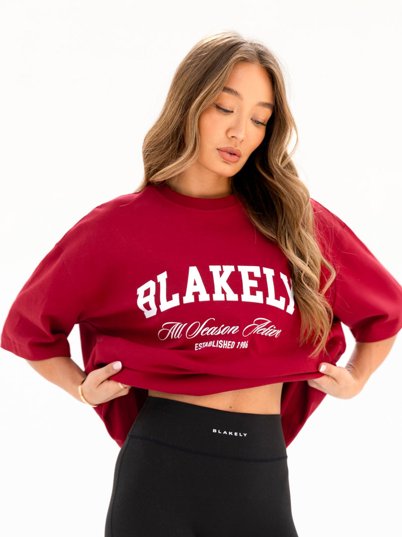 Melrose Ultra Oversized T-Shirt - Cherry Red