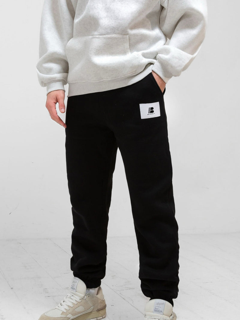 Apex Label Sweatpants - Black