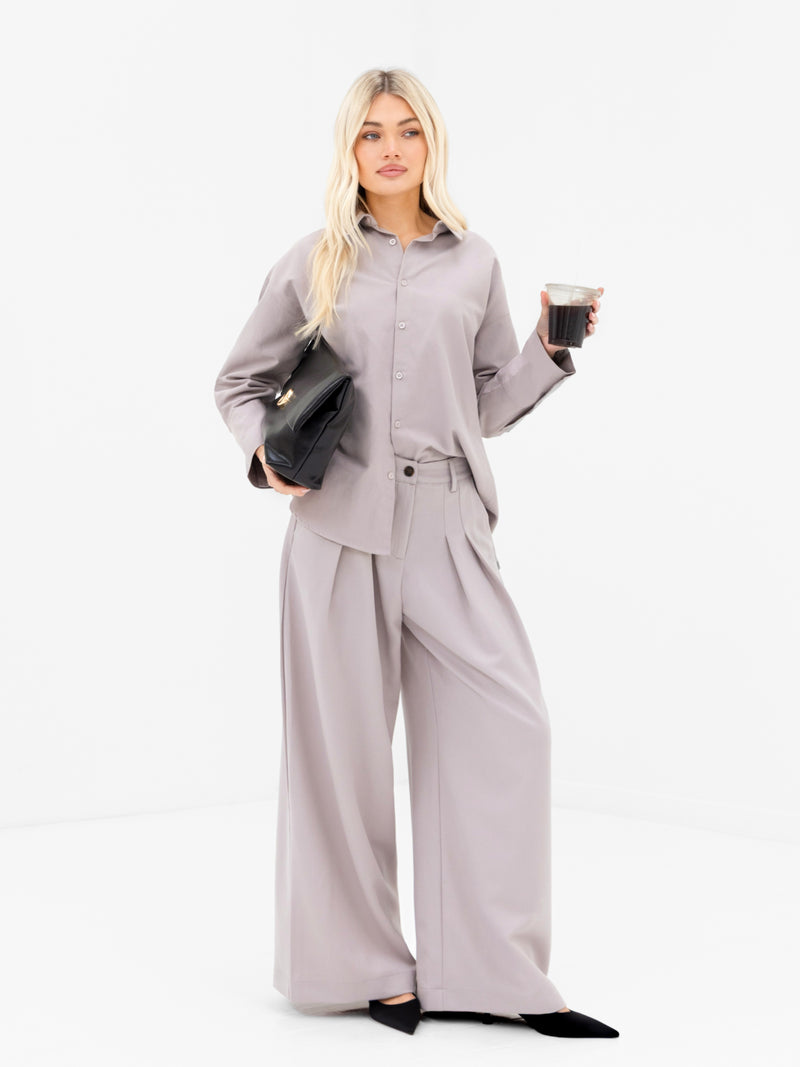 Sabrina Oversized Shirt - Pebble