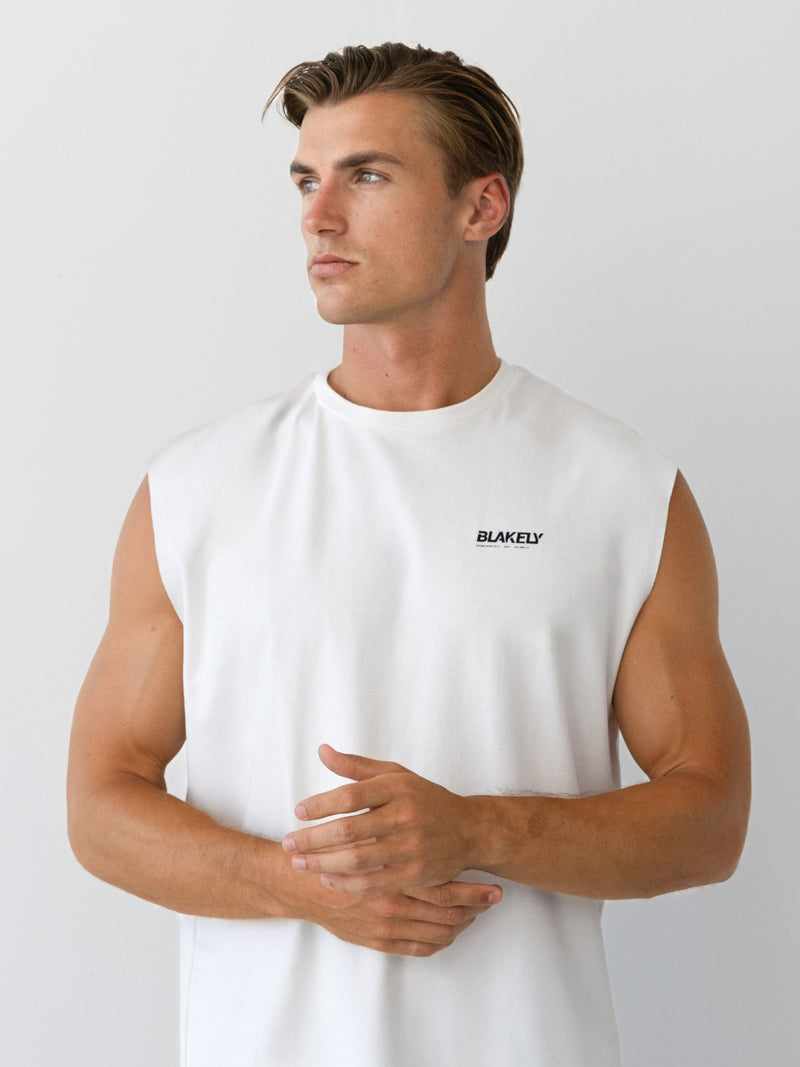 Apex Active Linear Vest - White