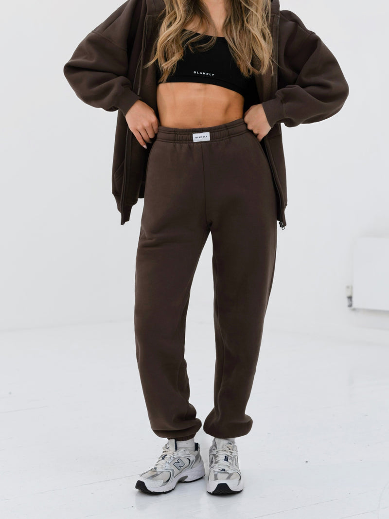 Label Sweatpants - Slate Brown