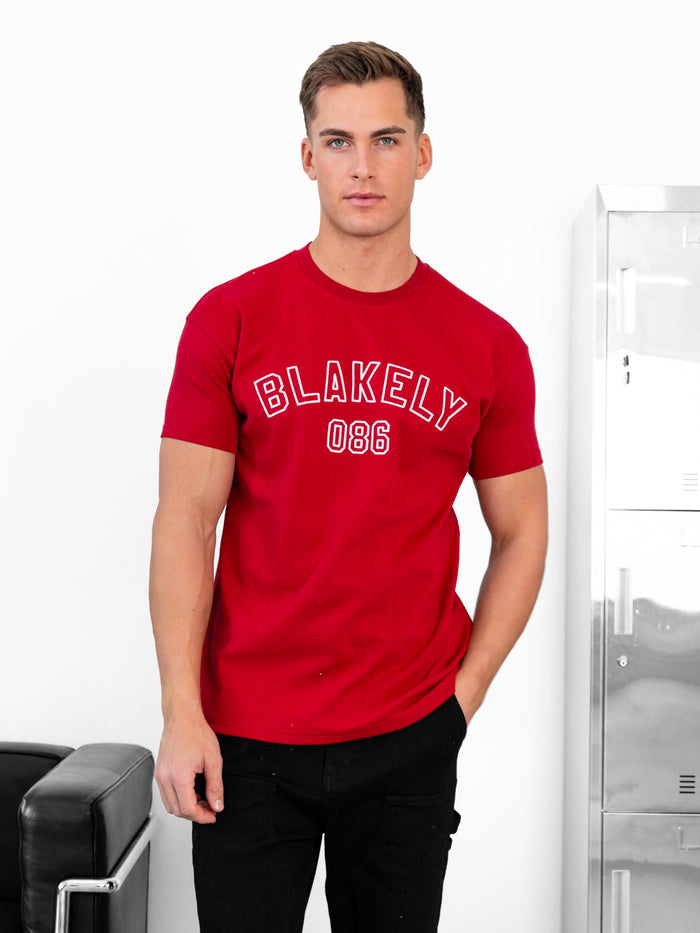 Miles Chain Stitch Relaxed T-Shirt - Red