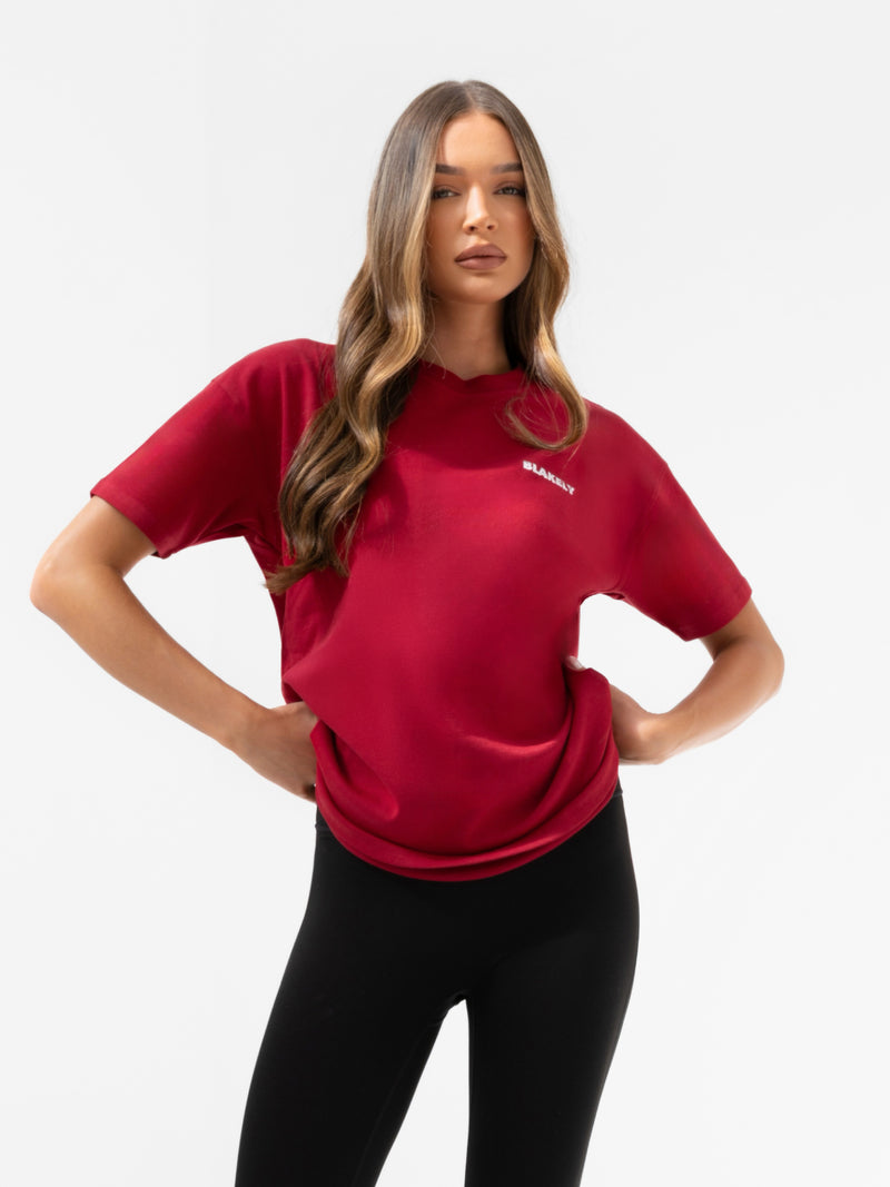 Sloane Ski Oversized T-Shirt - Cherry Red