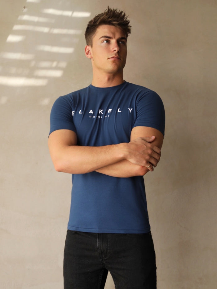 Easton T-Shirt - Royal Blue