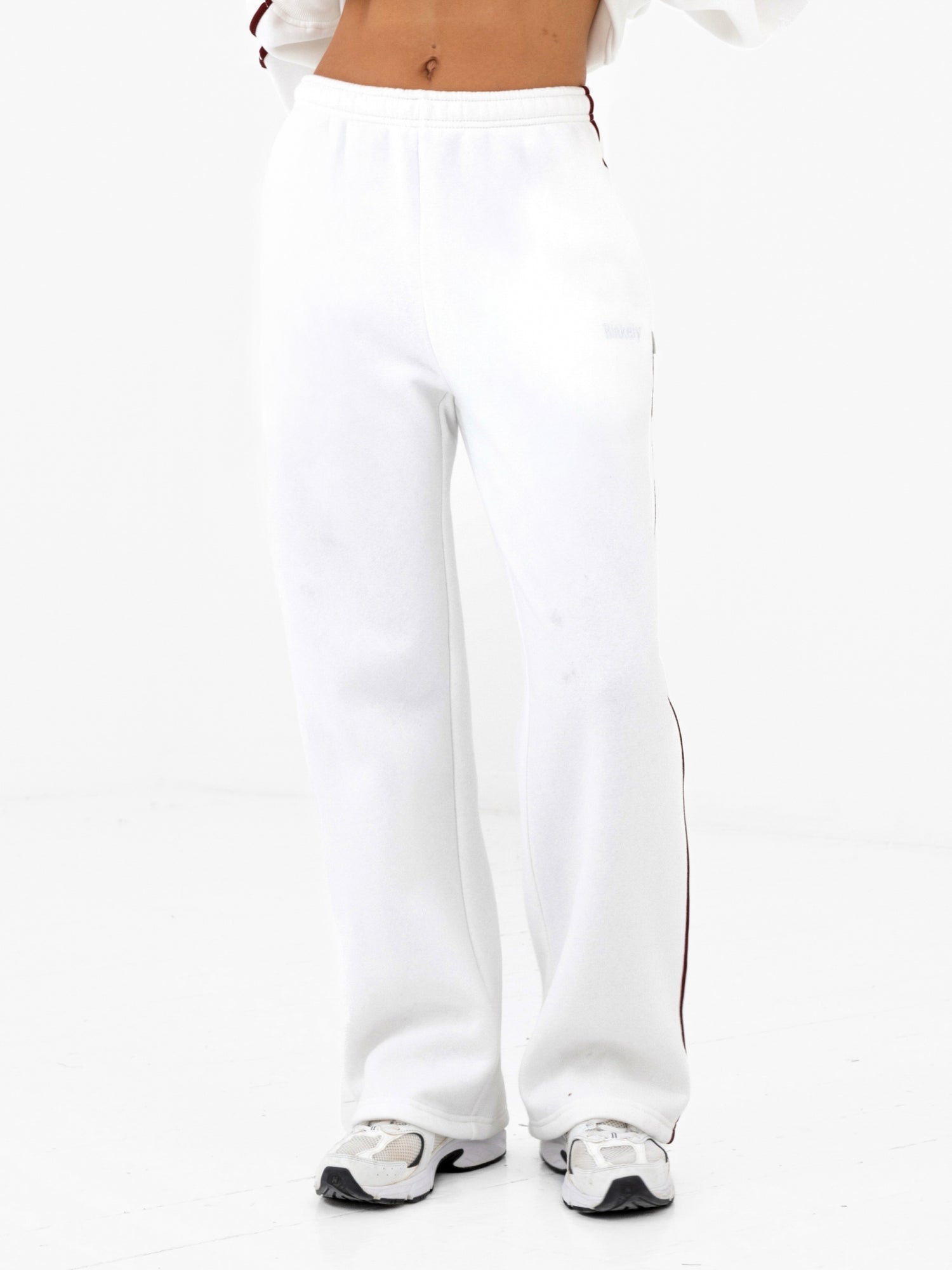 Buy Blakely Womens Flat White Jada Wide Leg Sweatpants | Free