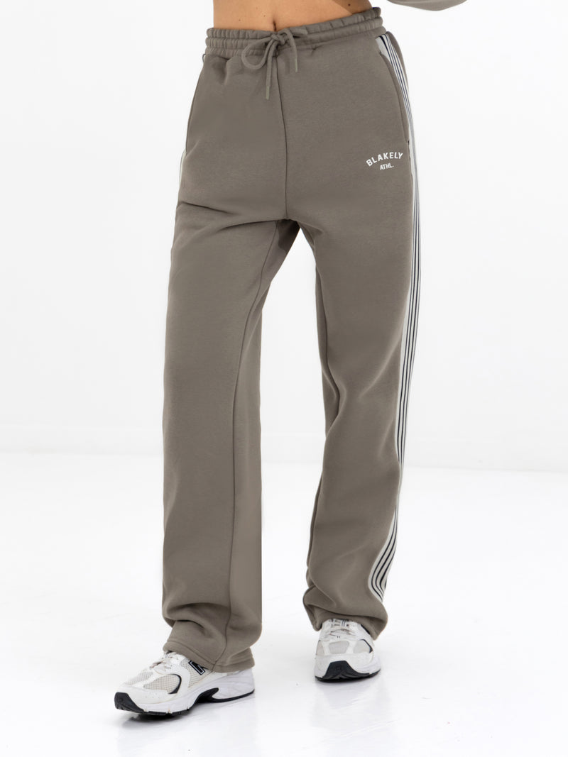 Immani Wide Leg Sweatpants - Safari Green
