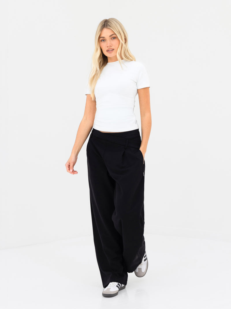 Kady Cross Over Trousers - Black