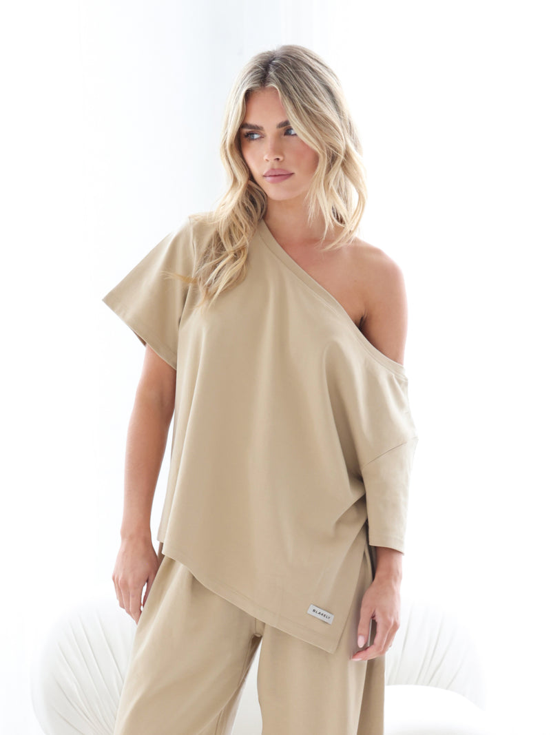 Cleo Off The Shoulder Top - Soft Tan