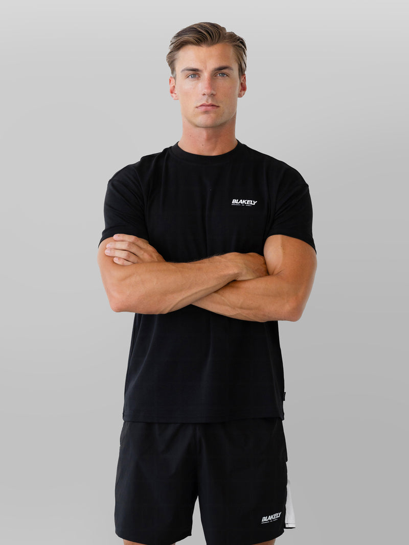 Apex Active Linear T-Shirt - Black