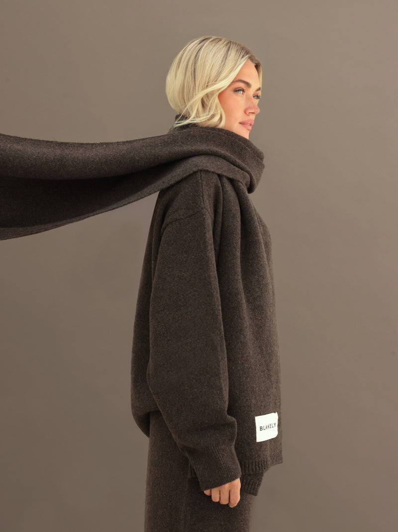 Oversized Knitted Sweater - Chocolate Brown