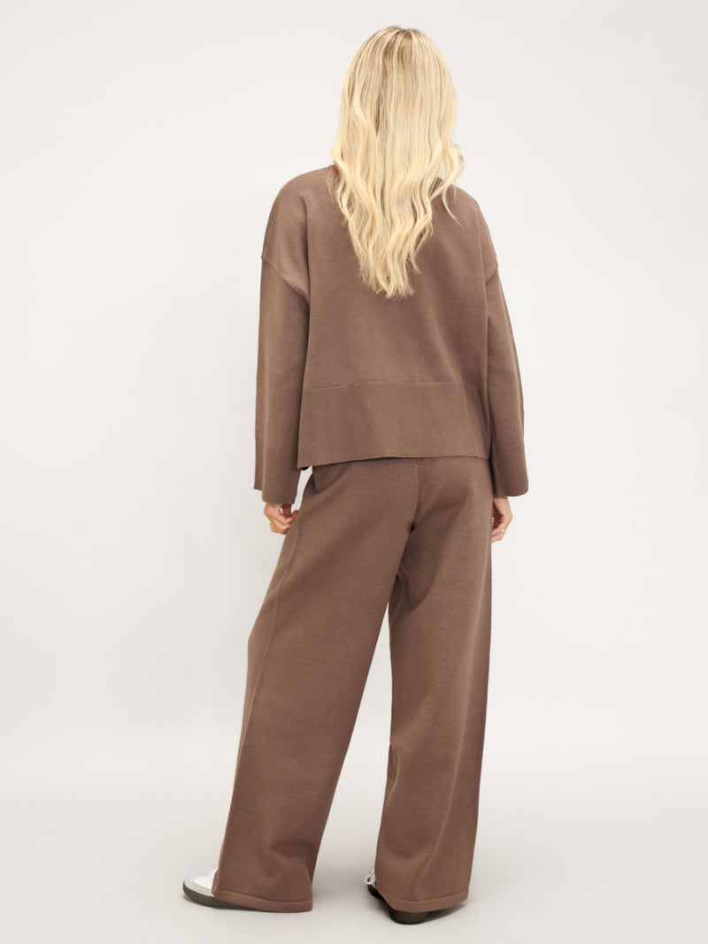 Layla Knitted Wide Leg Sweatpants - Rich Taupe