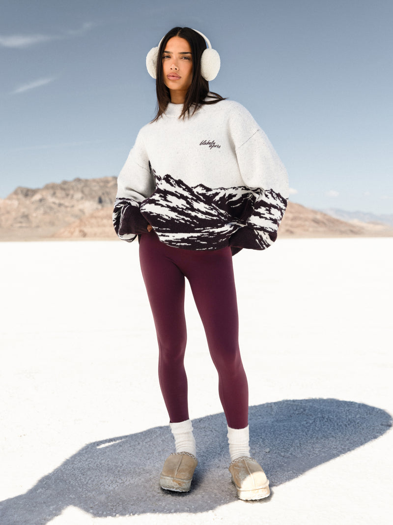 Oversized Knitted Mountain Sweater - Dark Mulberry