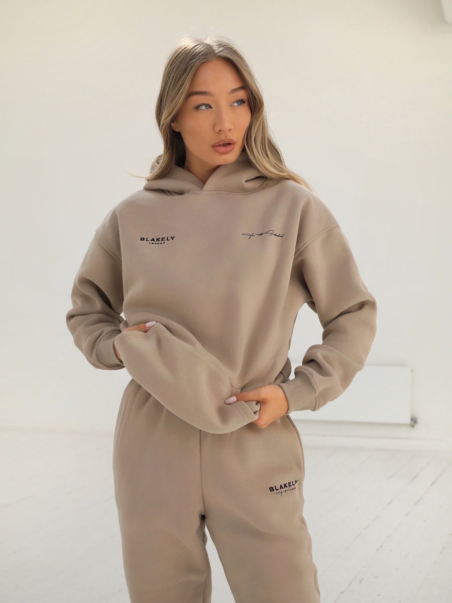 Signature Women's Relaxed Hoodie - Tan