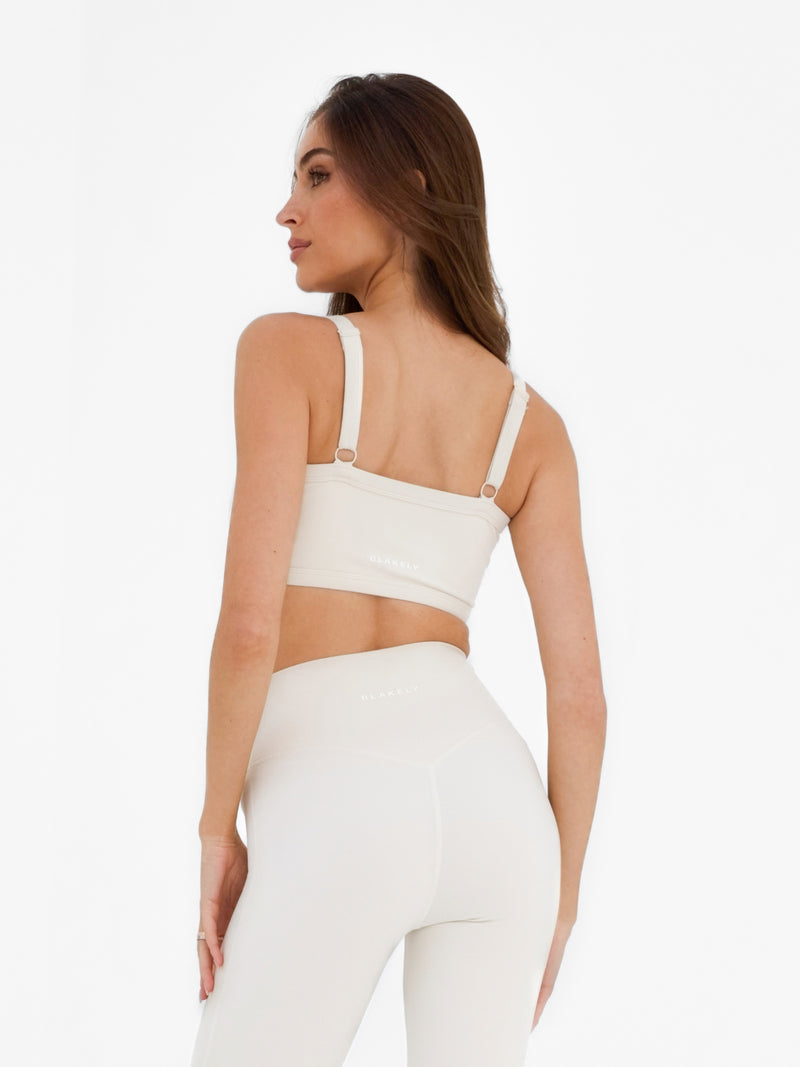 Ultimate Sports Bra - Chalk