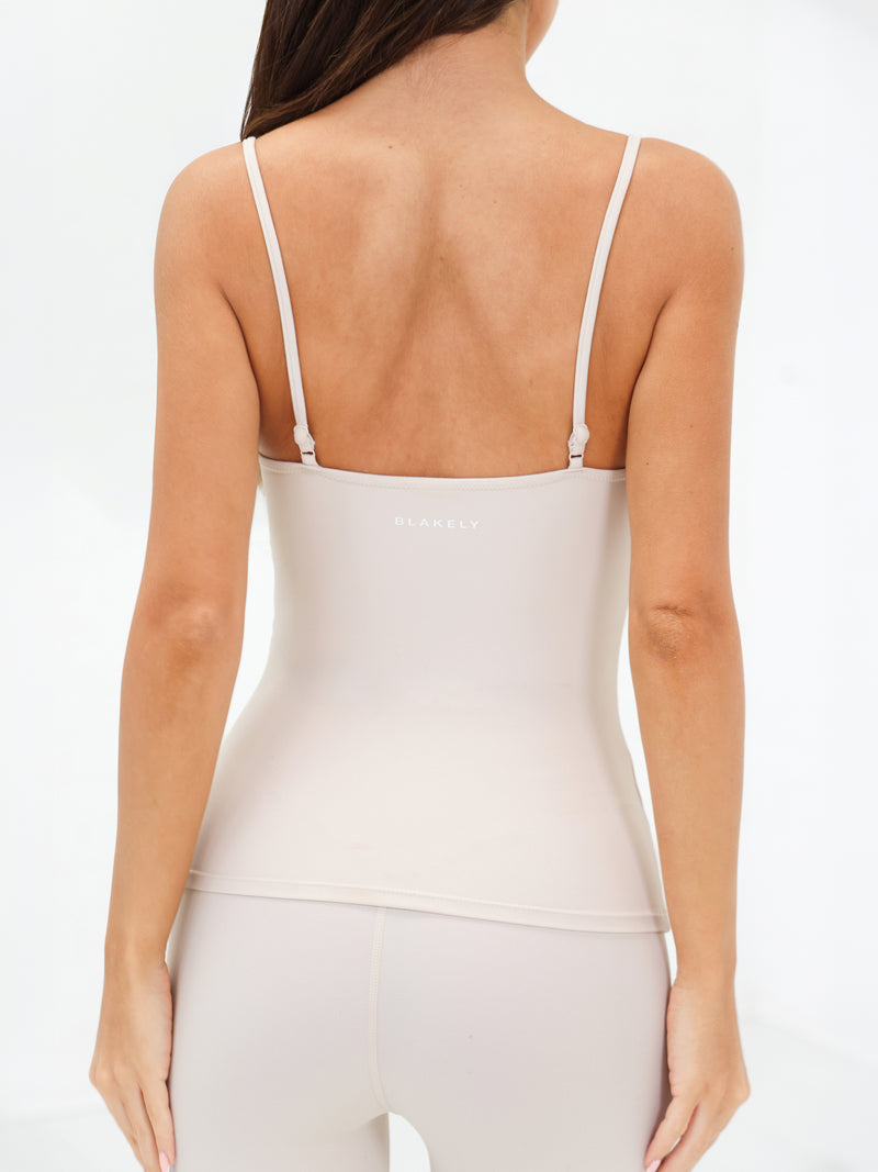 Ultimate Crossover Active Vest - Soft Taupe