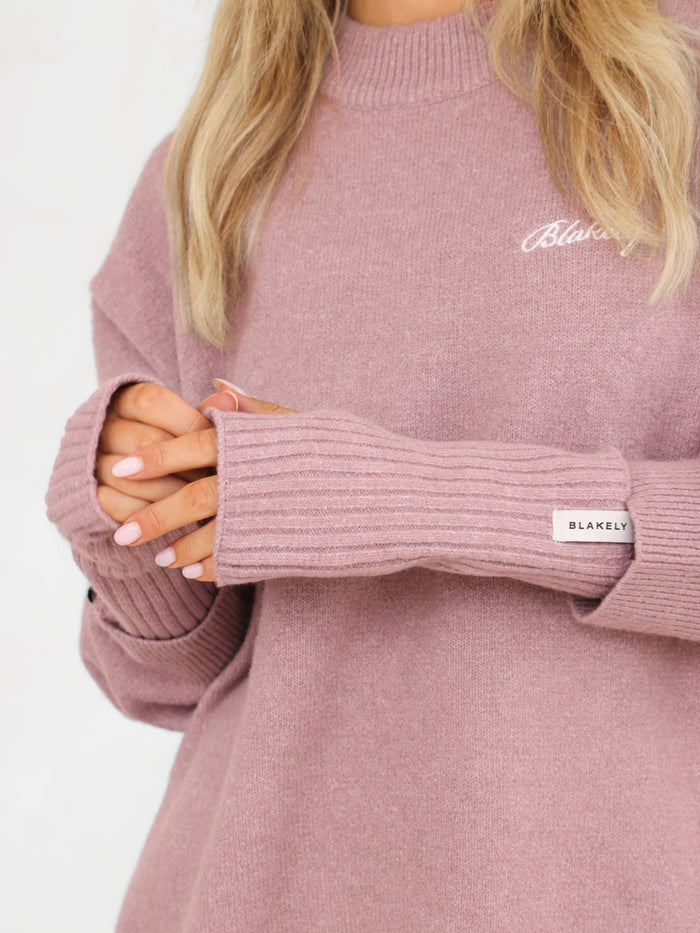 Label Knitted Wrist Warmers - Dusty Pink