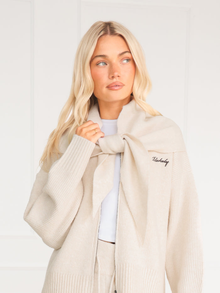 Label Knitted Triangle Scarf - Vanilla