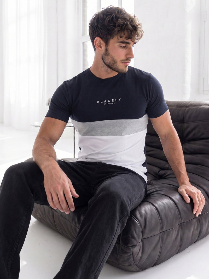 Italica T-Shirt - Navy