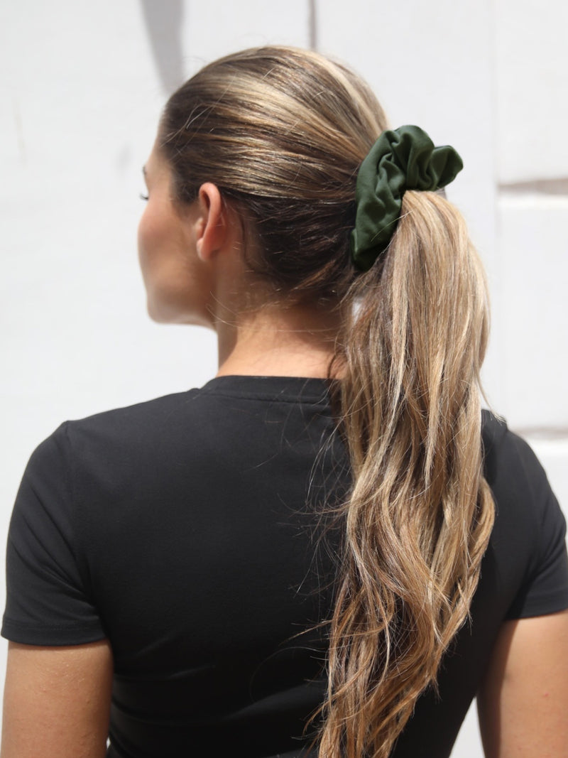 Blakely Scrunchie - Khaki Green