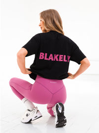 Amelie Ultra Oversized T-Shirt - Black & Pink